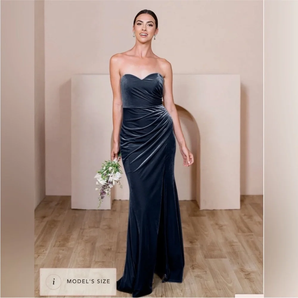 Revelry Ariel Convertible dress, Royal Blue - Picture 2 of 5